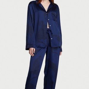 NWT Victoria’s Secret Satin Pajama Set Medium